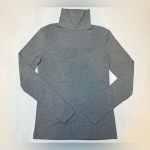 H&M Ribbed Fitted Turtleneck Top Gray Long Sleeve Sweater Size S